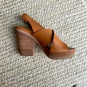 Lucky Brand Tan Heeled Sandals with Strap, 7.5